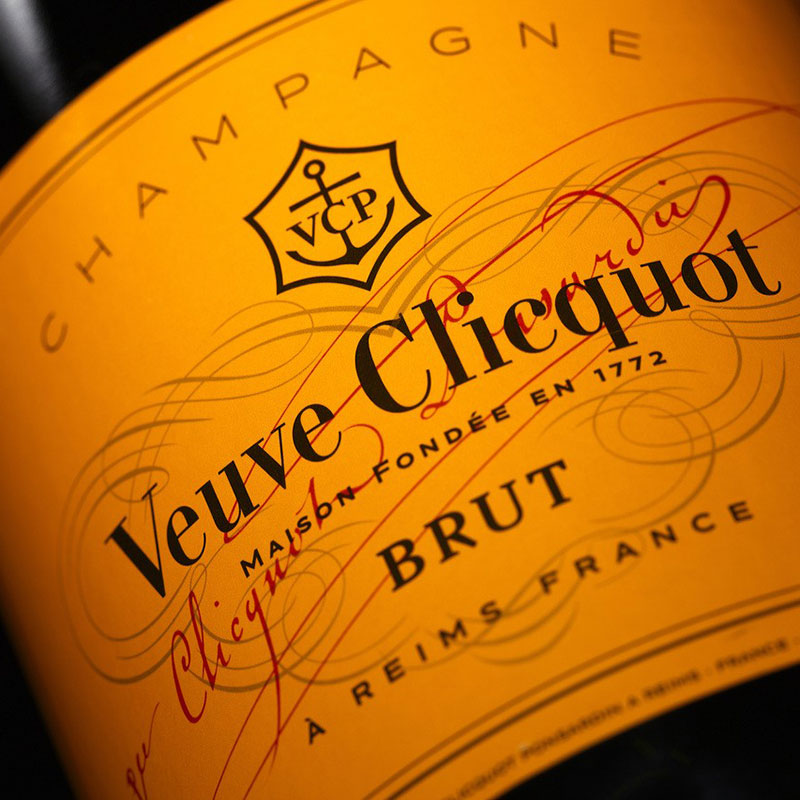 Veuve Clicquot Brut 75CL in geschenkverpakking