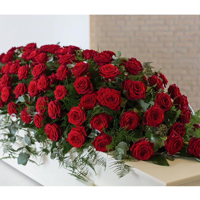 Kistbedekking rode Rozen