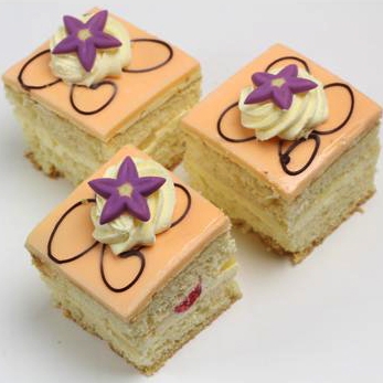 Cake Petit fours