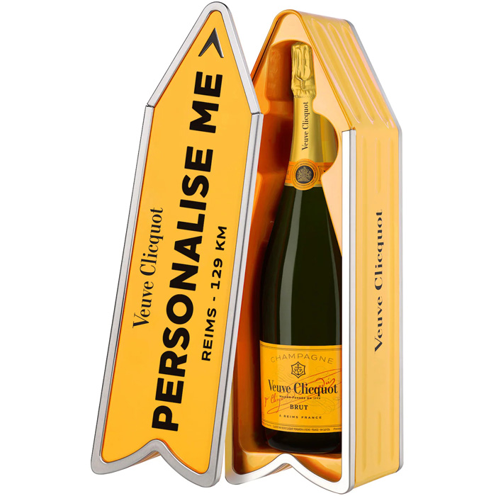 Veuve Clicquot Arrow Connected