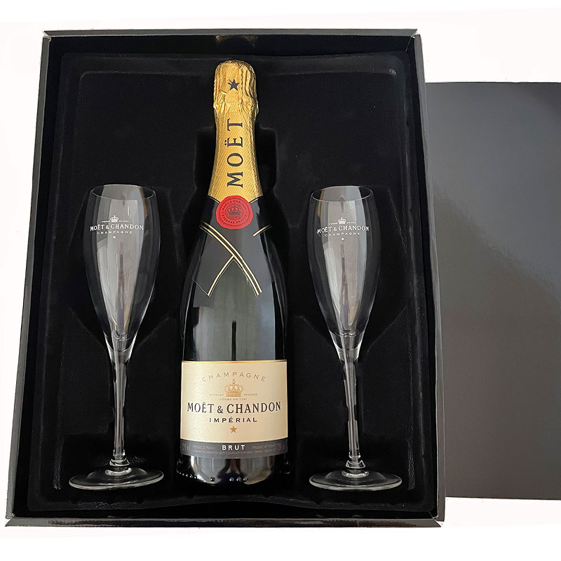 Moet & Chandon Brut Impérial in luxe geschenkdoos met glazen