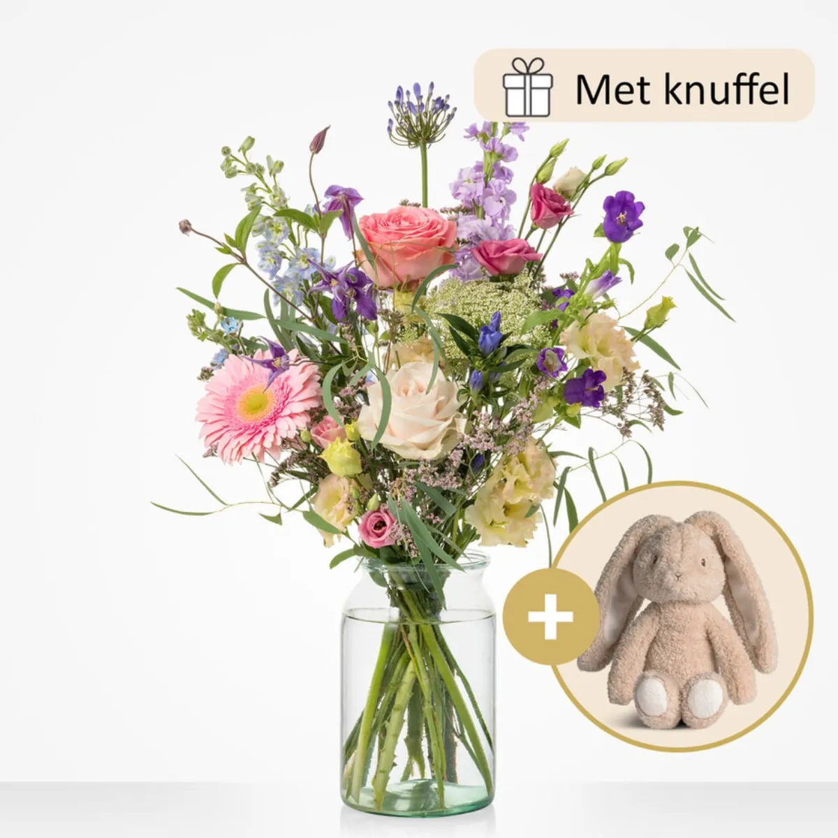 Boeket in pasteltinten met een zacht knuffelkonijn